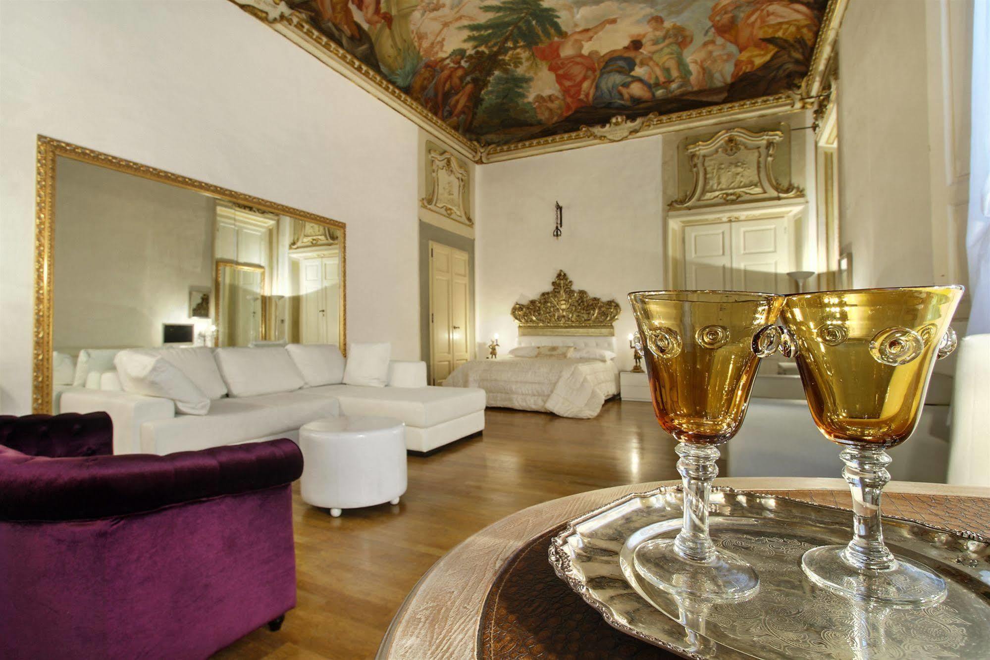 Palazzo Tolomei - Residenza D'Epoca Bed and Breakfast Φλωρεντία Εξωτερικό φωτογραφία