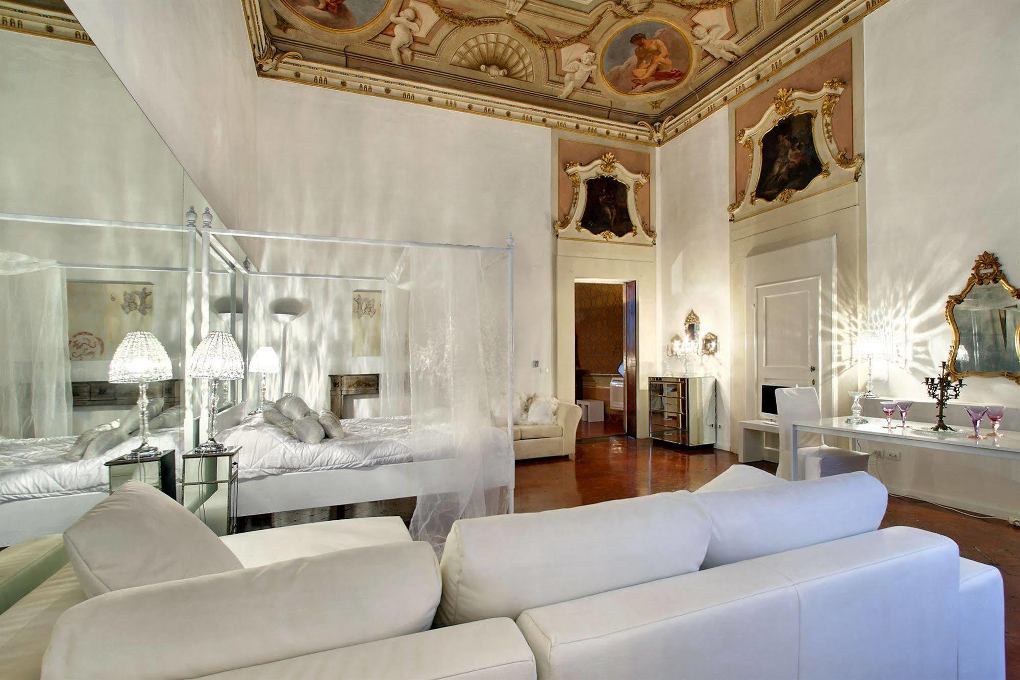 Palazzo Tolomei - Residenza D'Epoca Bed and Breakfast Φλωρεντία Εξωτερικό φωτογραφία